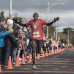 comment bien récupérer après un marathon : étirements et soins